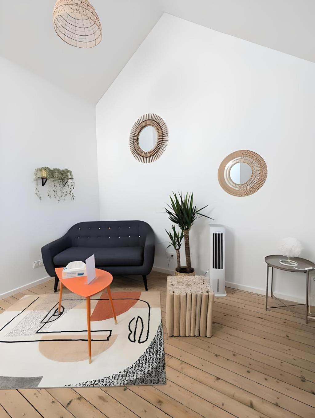 Loft Lumineux Tres Spacieux - Parking Gratuit Châteauroux Extérieur photo