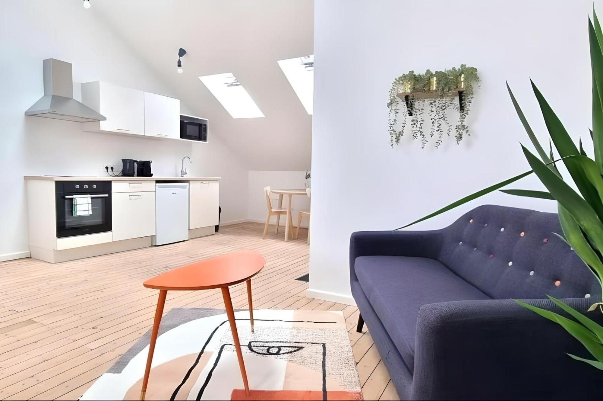 Loft Lumineux Tres Spacieux - Parking Gratuit Châteauroux Extérieur photo