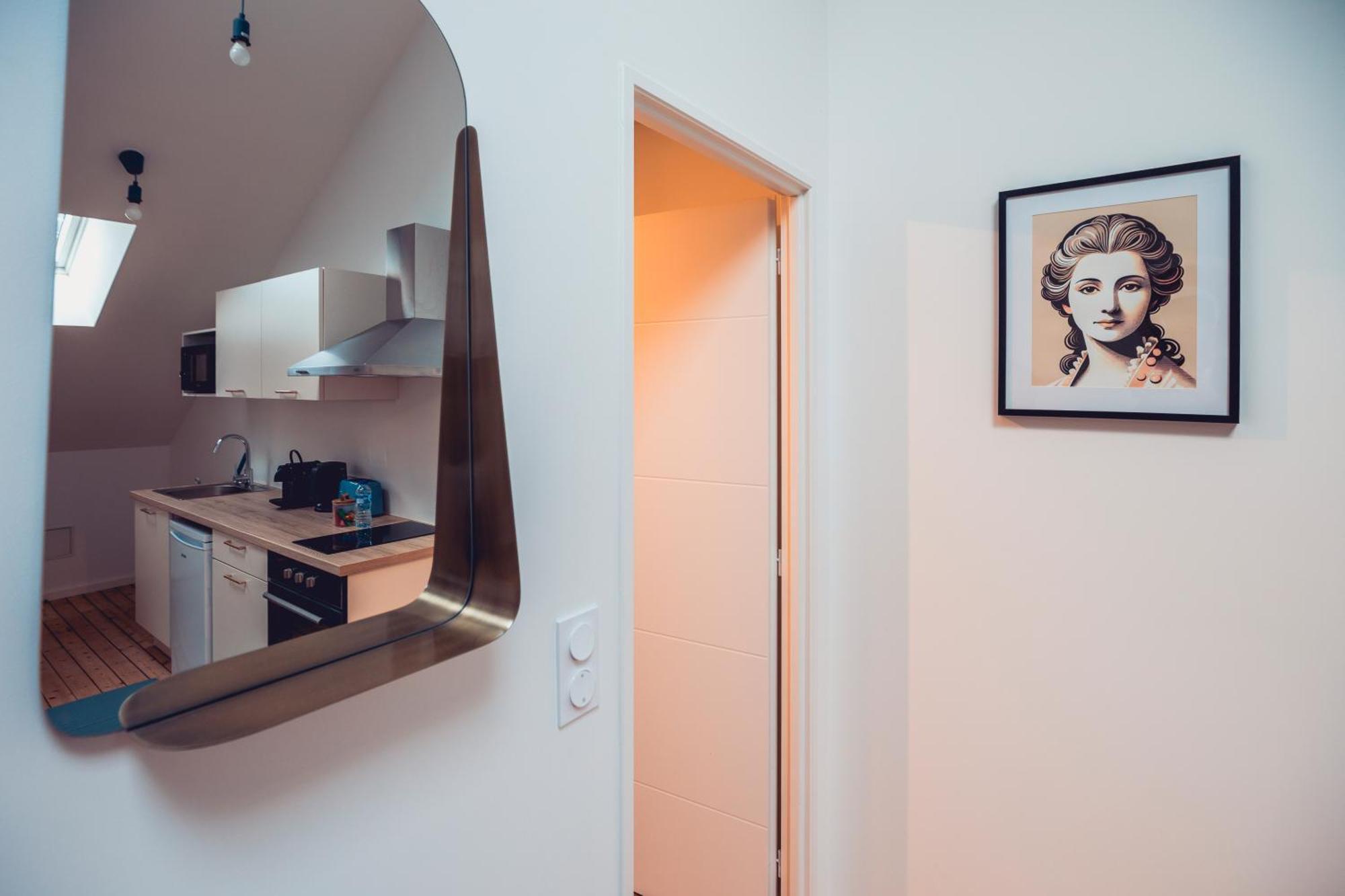 Loft Lumineux Tres Spacieux - Parking Gratuit Châteauroux Extérieur photo